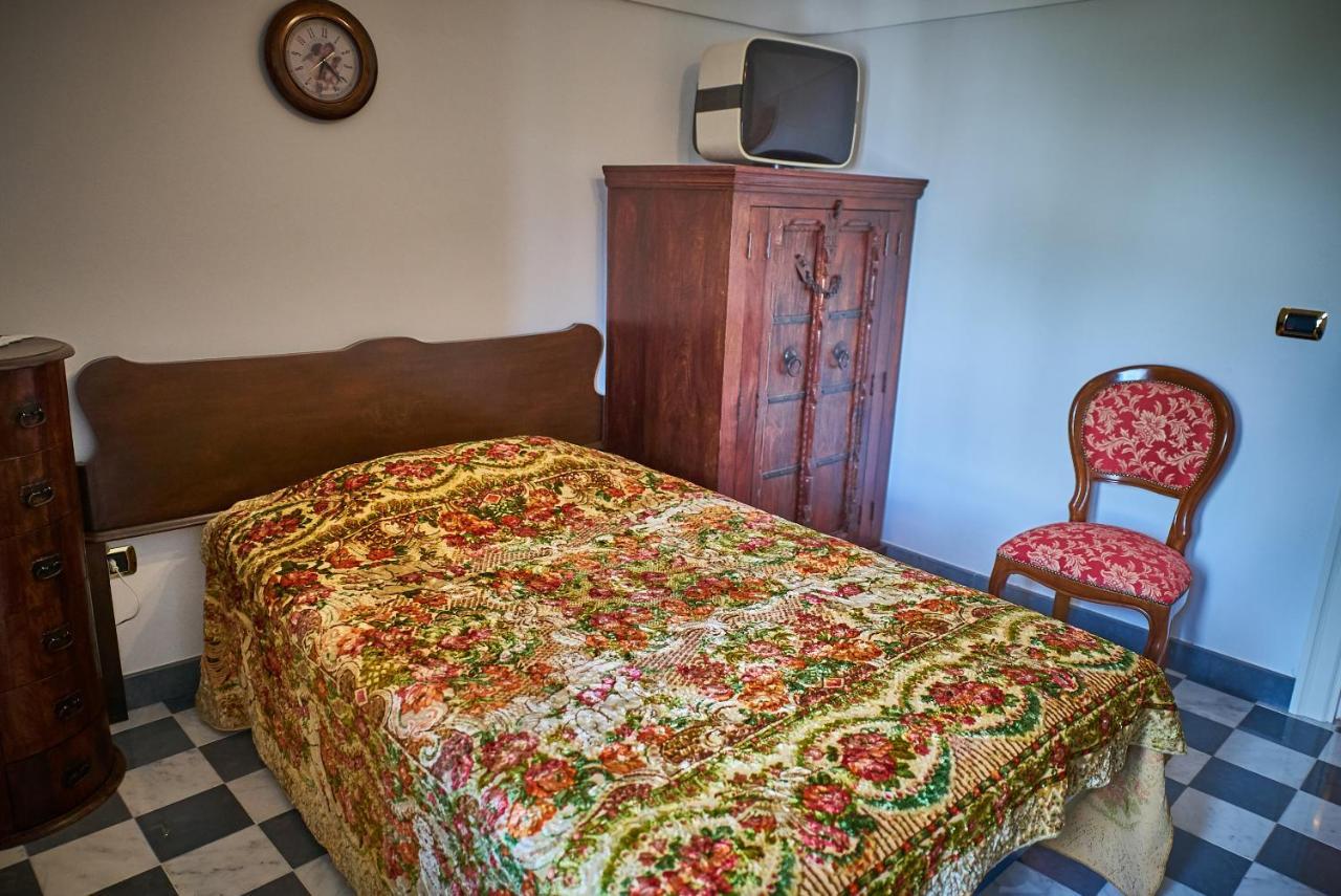 Bed and Breakfast La Casa Del Tempo Cerami Екстер'єр фото
