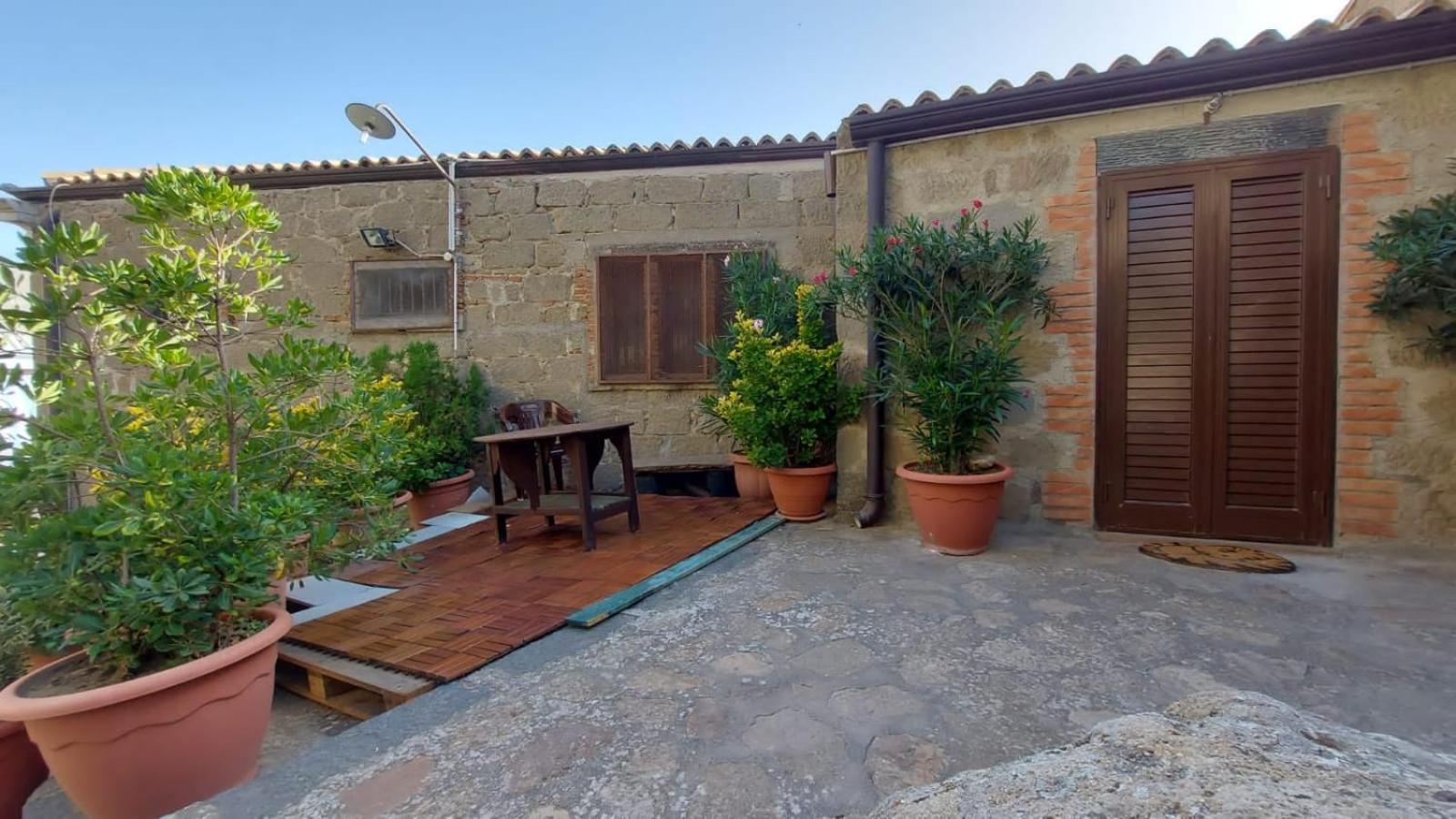 Bed and Breakfast La Casa Del Tempo Cerami Екстер'єр фото